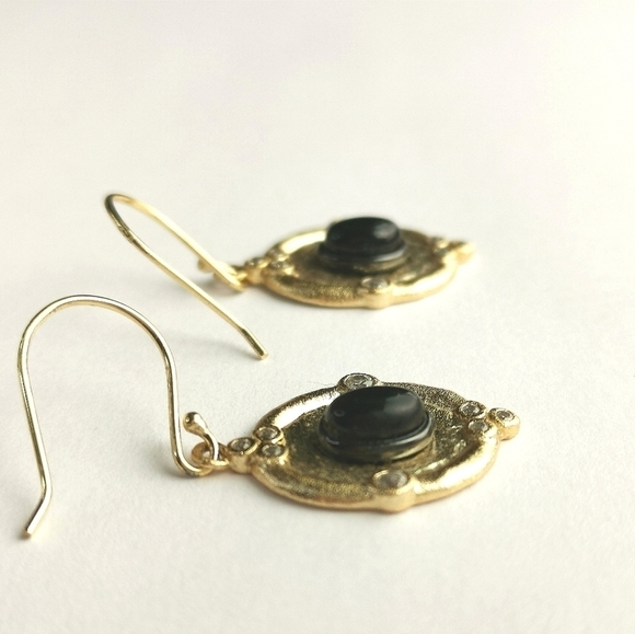 Vintage Black Onyx White Topaz Earrings in gold plated Sterling Silver - Picture 3 of 9